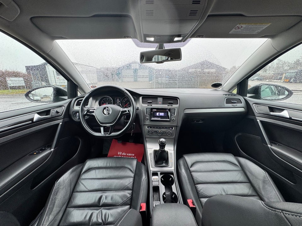 VW Golf VII 1,4 TSi 122 Comfortline BMT 5d