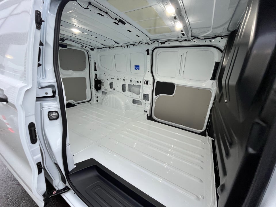 Ford E-Transit Custom 340L 64 Trend