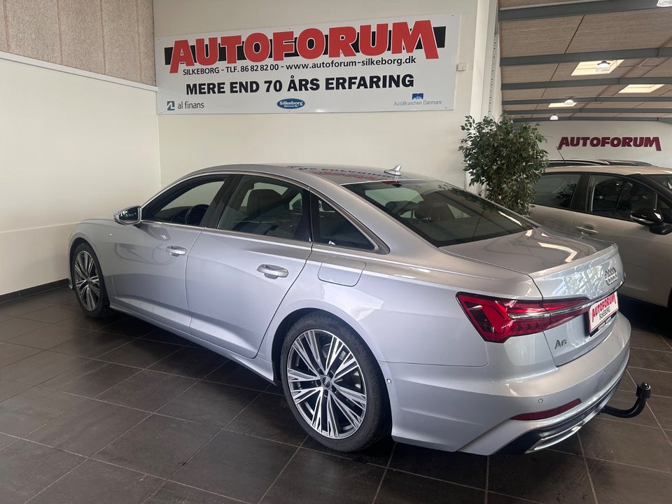 Audi A6 50 TFSi e S-line quattro S-tr. 4d