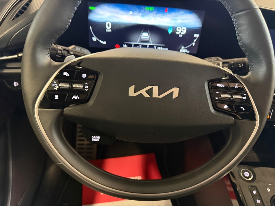 Kia Niro 64 EV Upgrade 5d