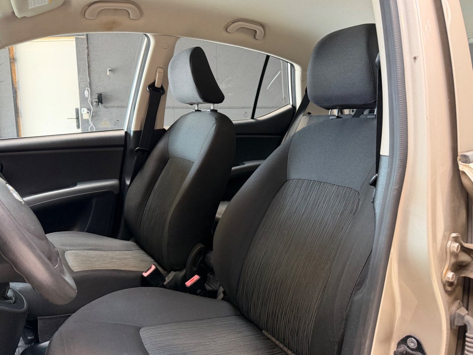 Hyundai i10 1,2 Comfort A/C 5d