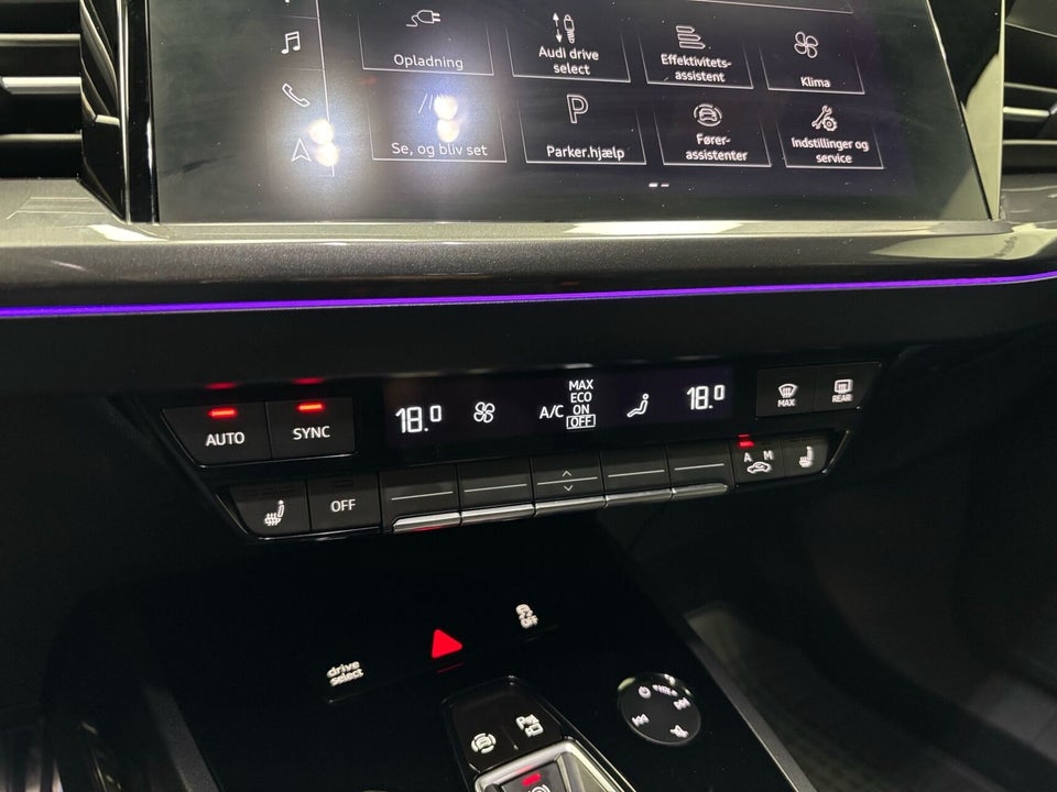 Audi Q4 e-tron 35 Attitude 5d