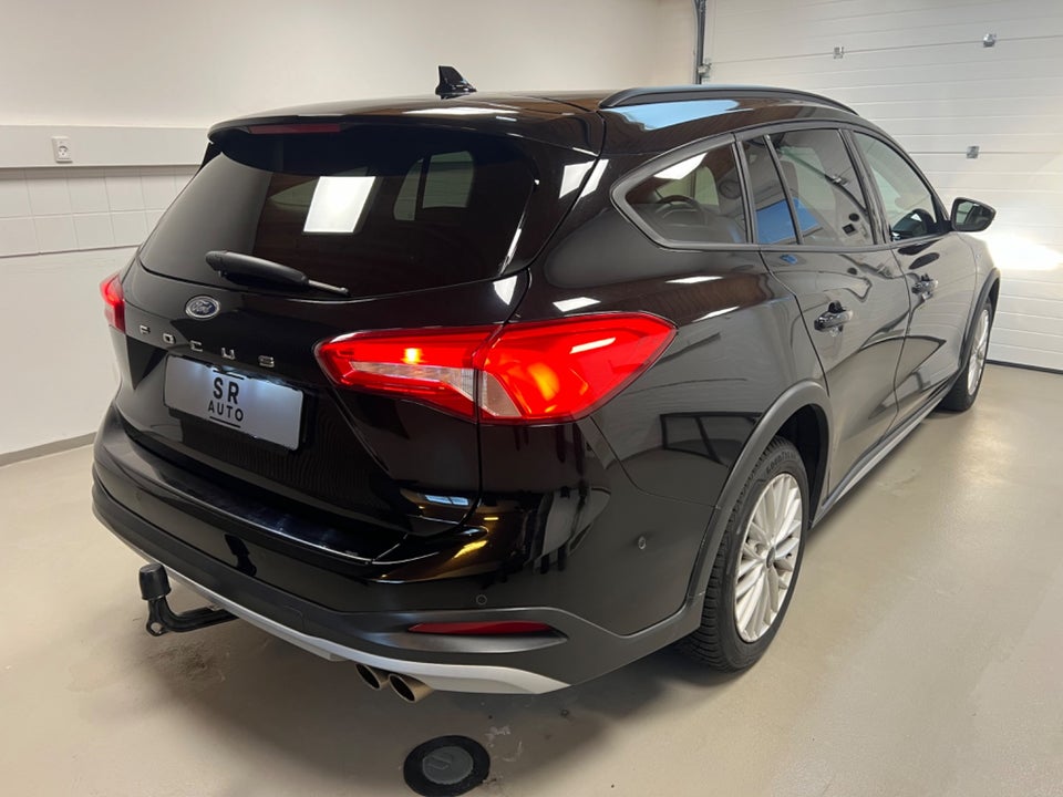 Ford Focus 1,5 EcoBoost Active stc. 5d