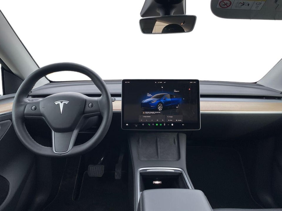 Tesla Model Y Long Range AWD 5d