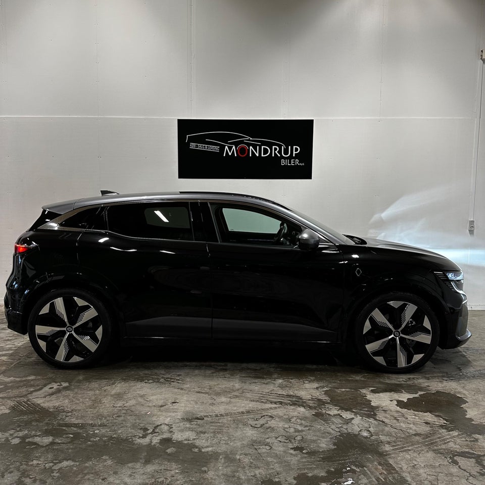 Renault Megane E-Tech 60 Techno 5d
