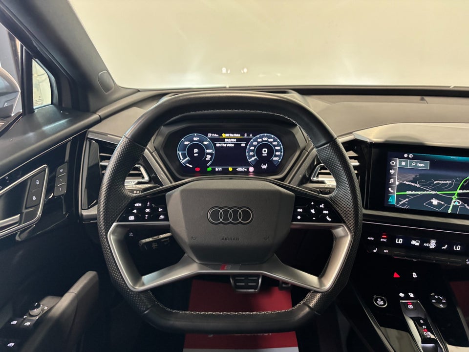 Audi Q4 e-tron 40 S-line 5d