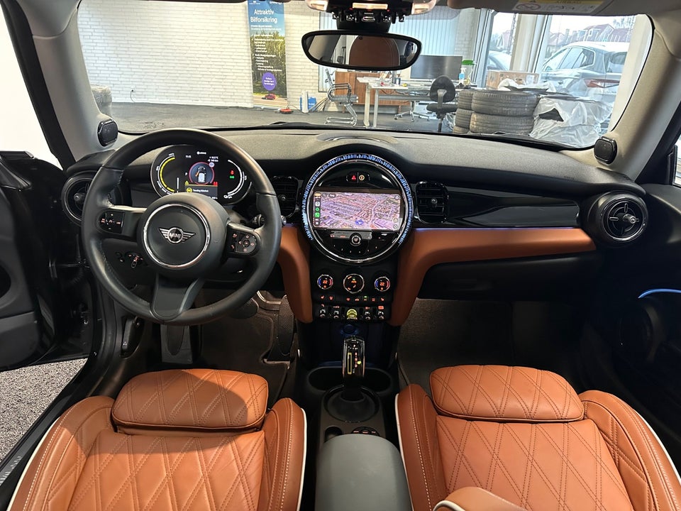 MINI Cooper SE Maximise 3d