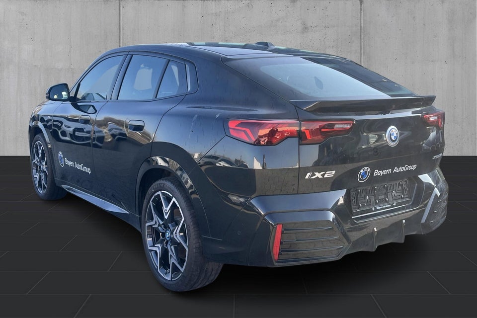 BMW iX2 xDrive30 M-Sport 5d