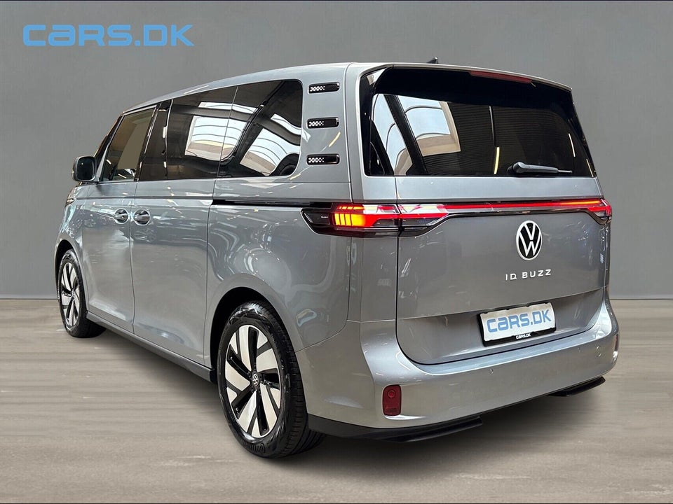 VW ID. Buzz 77 Pro SWB 5d