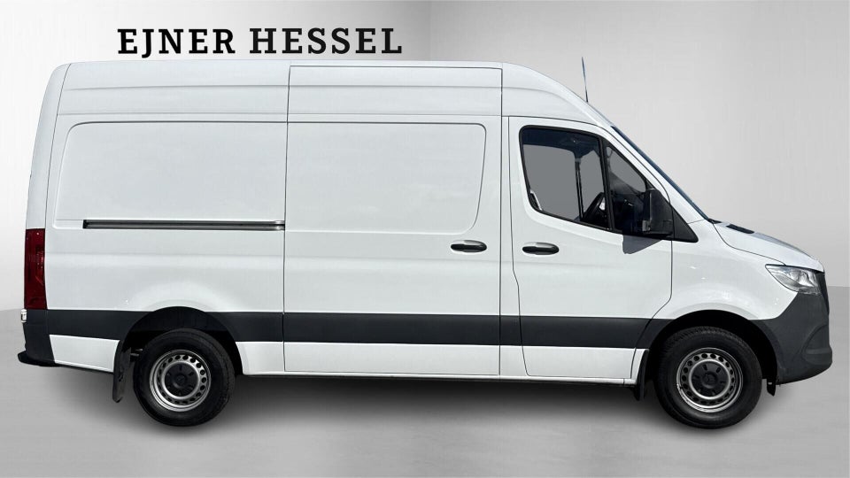 Mercedes Sprinter 317 2,0 CDi A2 Kassevogn aut. RWD