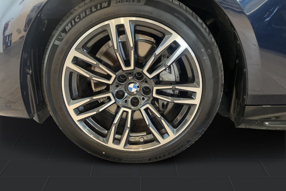 BMW i5 eDrive40 Touring M-Sport 5d