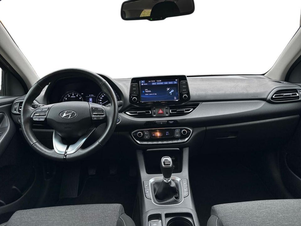 Hyundai i30 1,0 T-GDi Essential stc. 5d