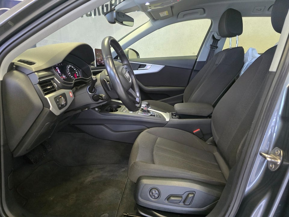 Audi A4 40 TDi Advanced Prestige Tour Avant S-tr. 5d