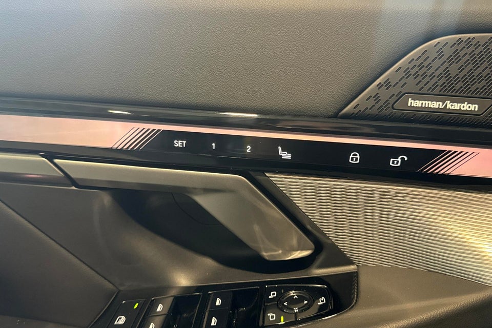 BMW i5 eDrive40 Fully Charged M-Sport 4d