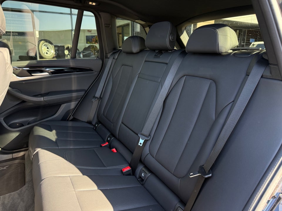 BMW iX3 Charged M-Sport 5d