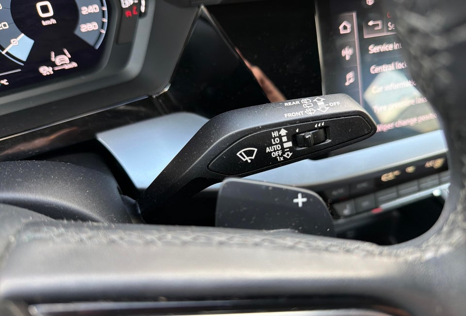 Audi A3 40 TFSi e Advanced Sportback S-tr. 5d