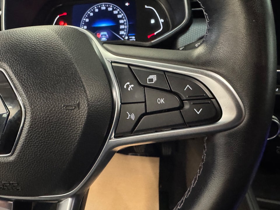 Renault Clio V 1,0 TCe 90 Intens 5d