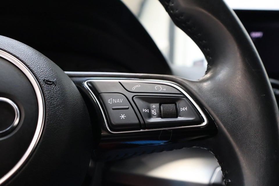 Audi Q2 1,4 TFSi 150 S-tr. 5d
