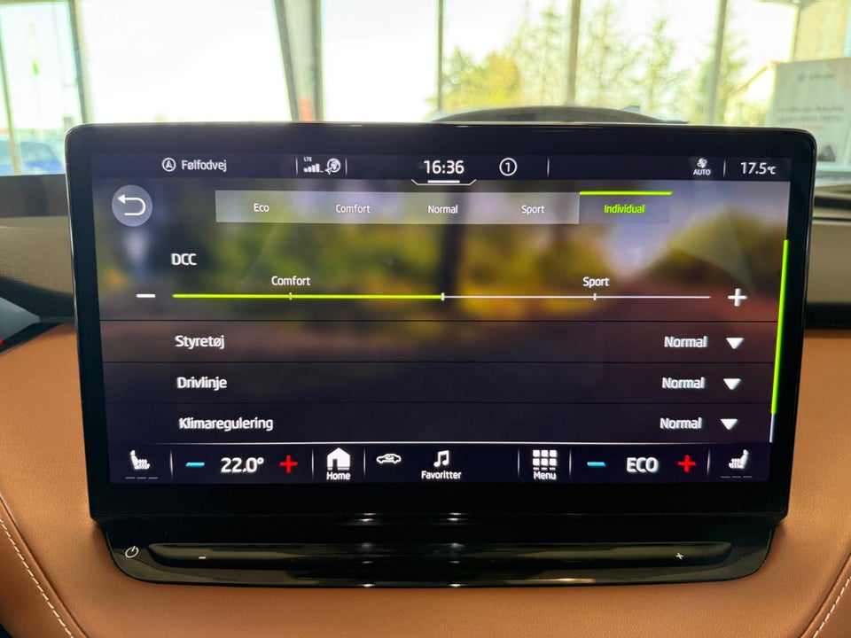 Skoda Enyaq 80 iV ecoSuite 5d