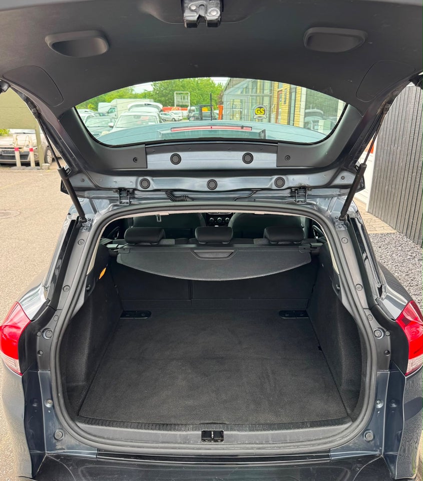 Renault Clio IV 1,5 dCi 90 Limited Sport Tourer 5d