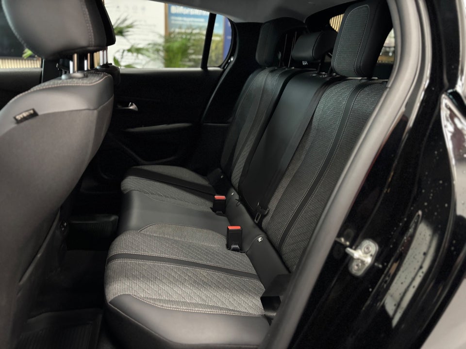 Peugeot 208 1,2 PureTech 100 Allure Pack 5d