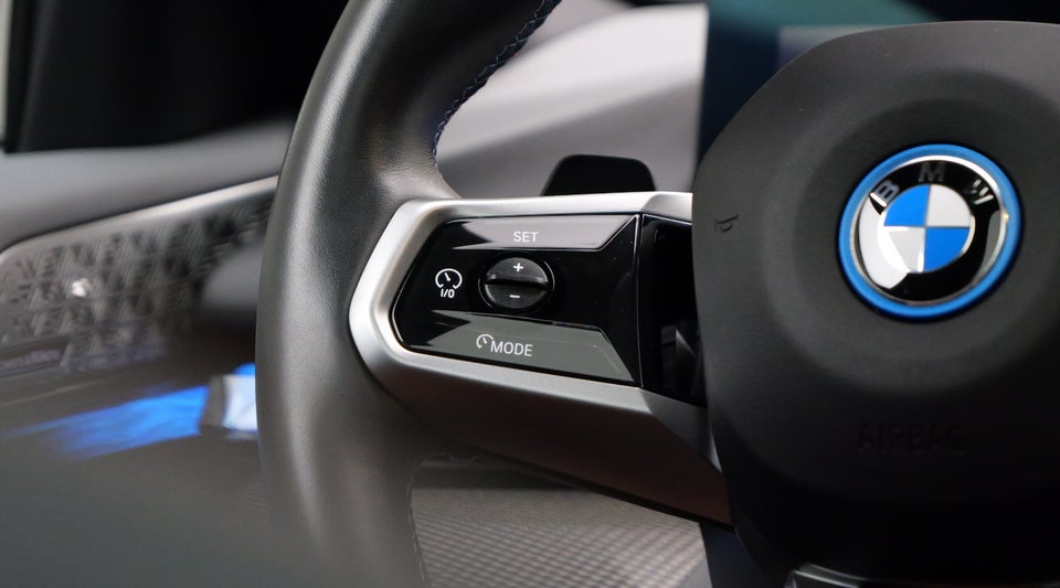 BMW i5 M60 M-Sport xDrive 4d