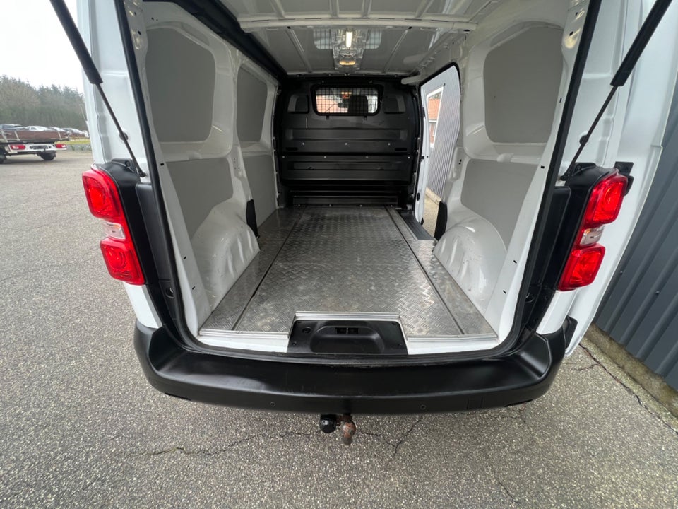 Peugeot Expert 2,0 BlueHDi 122 L2 Plus Van