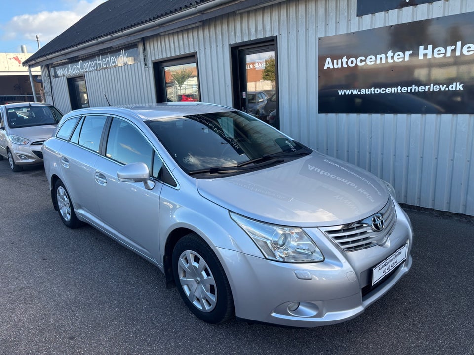 Toyota Avensis 1,8 VVT-i T2 stc. 5d