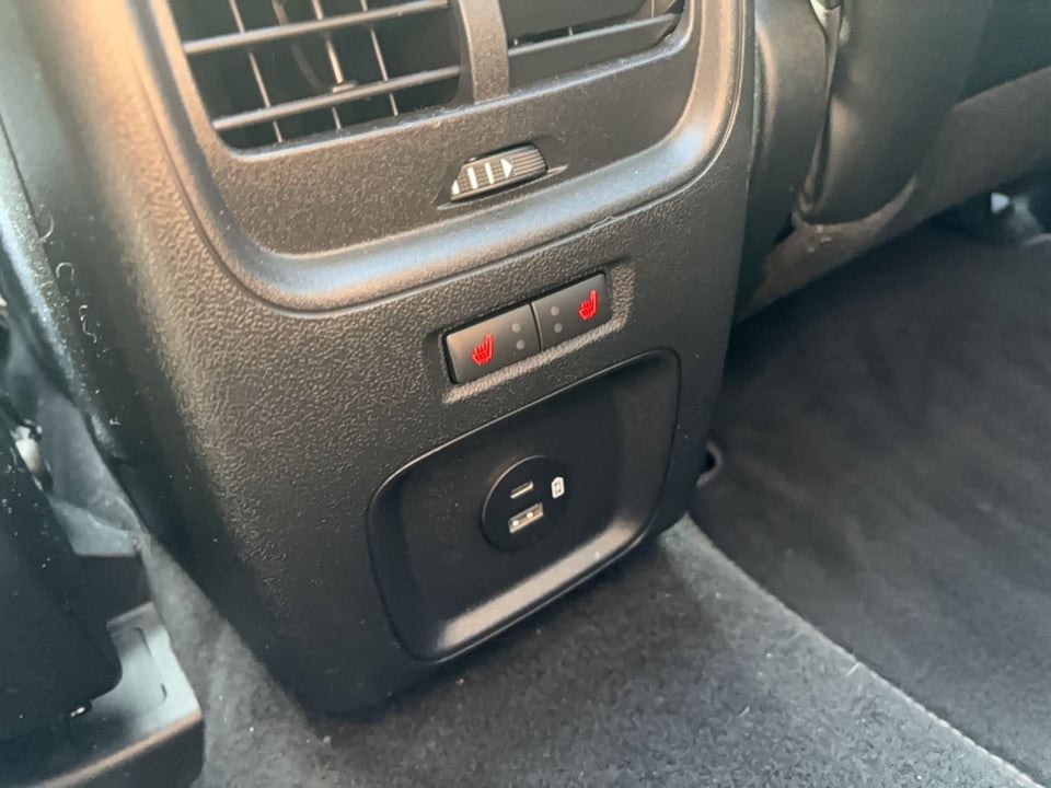 Ford Kuga 2,5 PHEV Vignale CVT 5d