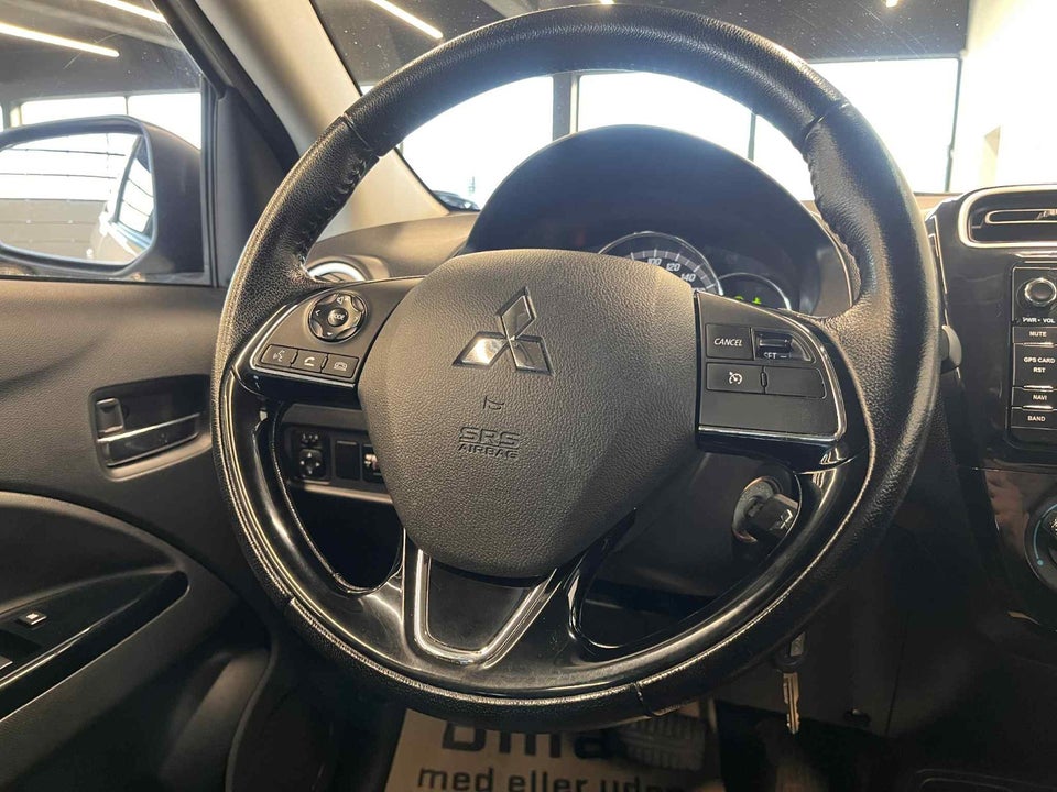 Mitsubishi Space Star 1,2 Anniversary Edition CVT 5d