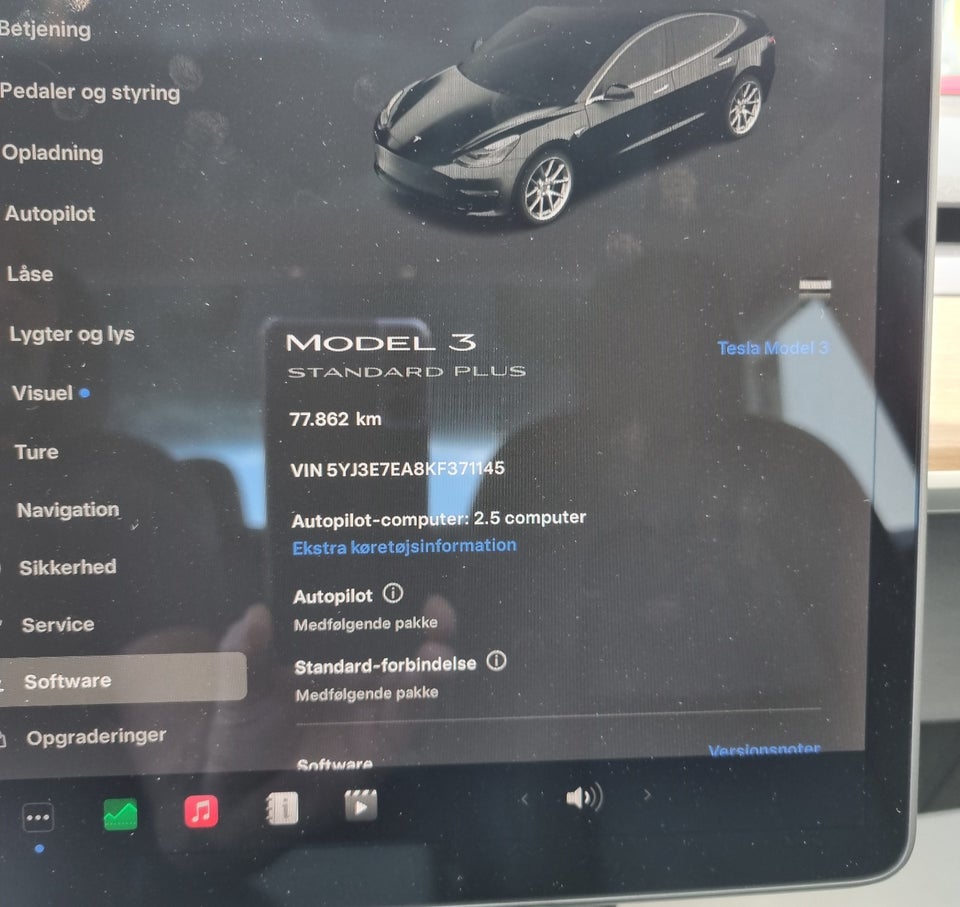 Tesla Model 3 Standard Range+ RWD 4d