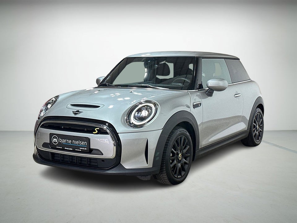 MINI Cooper SE Classic Trim 3d