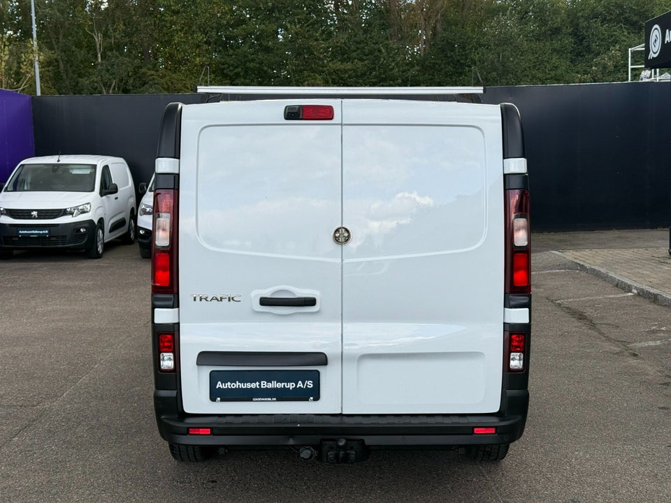 Renault Trafic T29 1,6 dCi 120 L2H1