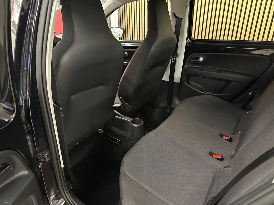 VW Up! 1,0 MPi 60 Move Up! BMT 5d