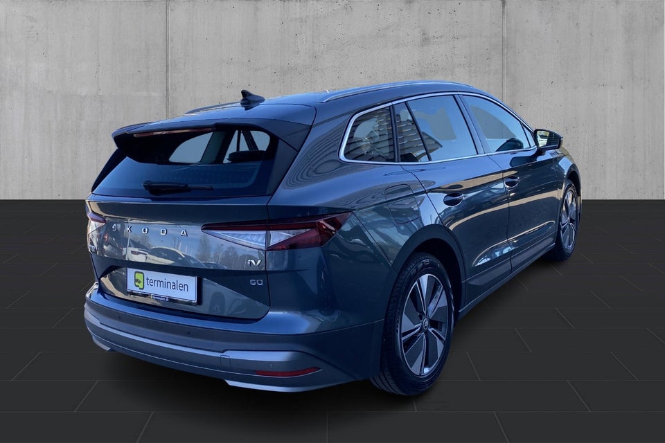 Skoda Enyaq 60 iV Loft 5d