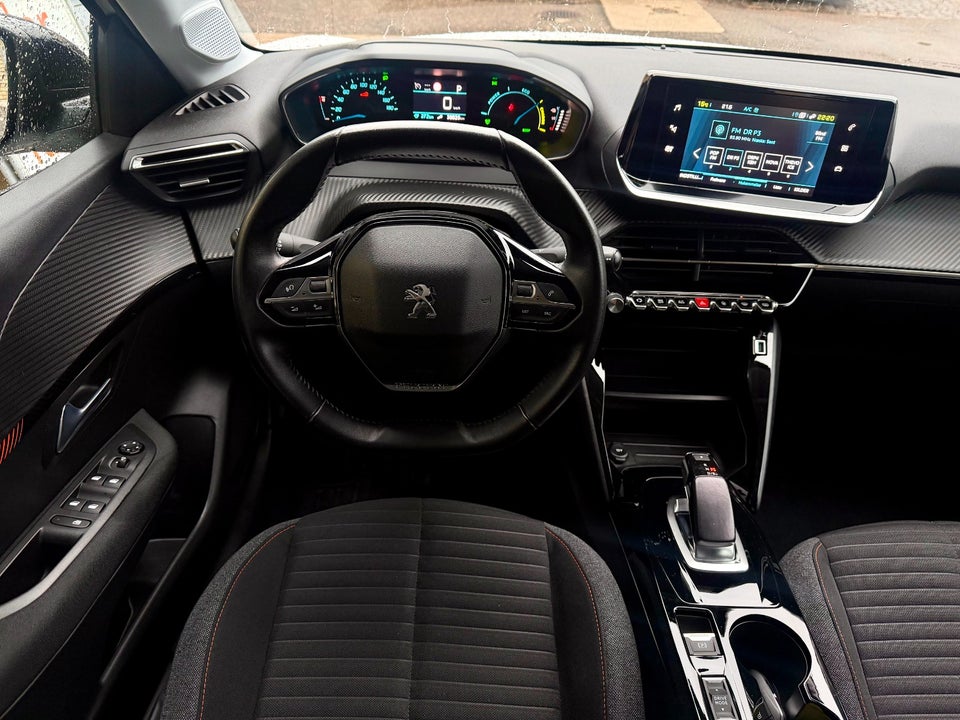 Peugeot e-208 50 Active 5d