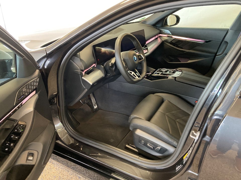 BMW i5 xDrive40 Touring M-Sport Pro 5d