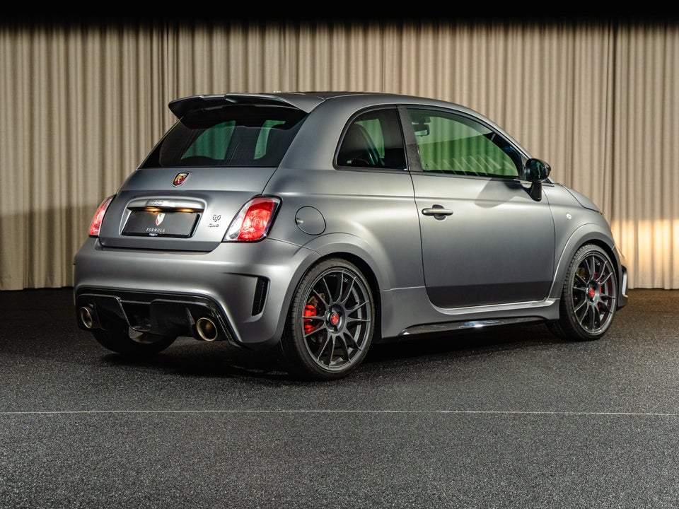 Abarth 695 1,4 Biposto 3d