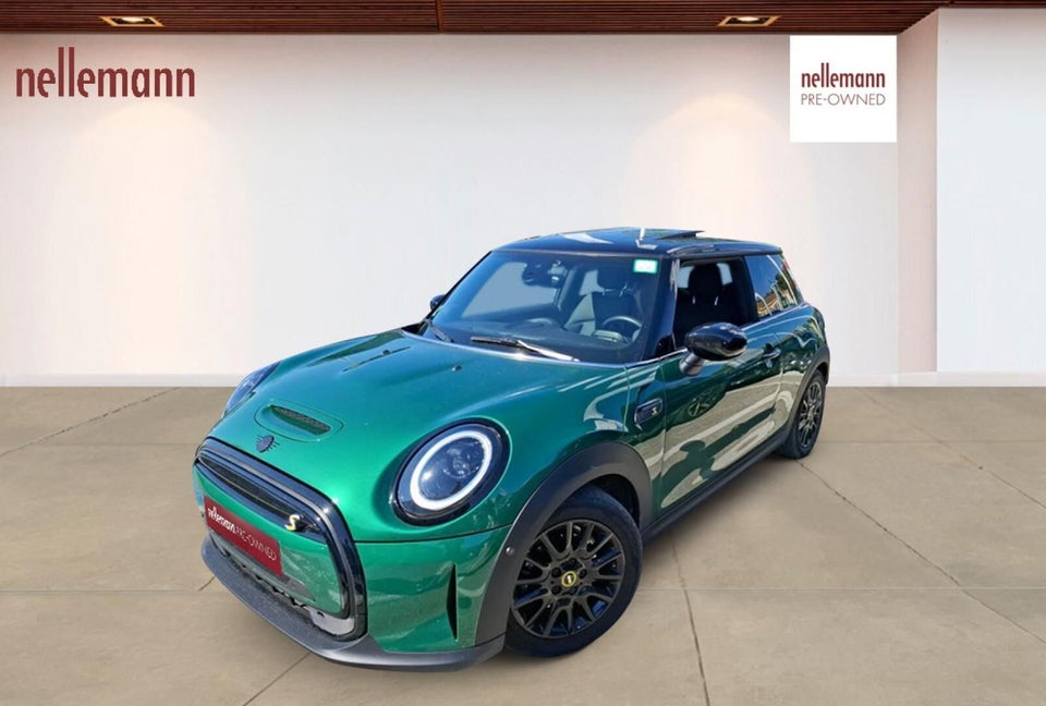 MINI Cooper SE Classic Trim 3d