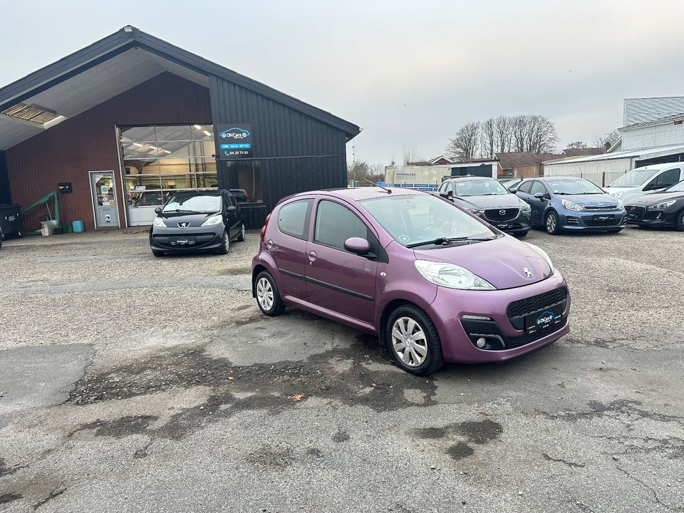 Peugeot 107 1,0 Sportium 5d