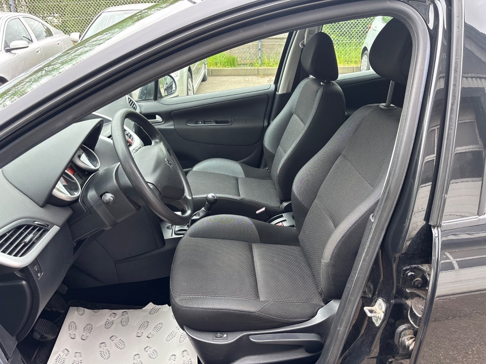 Peugeot 207 1,4 VTi Comfort+ SW 5d