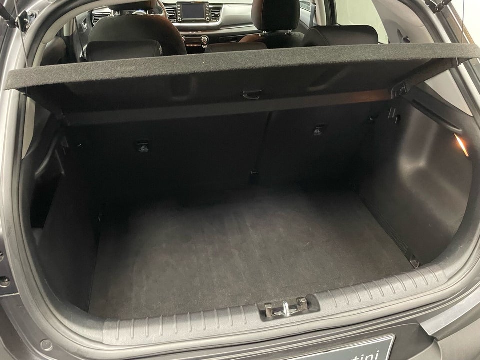 Kia Stonic 1,0 T-GDi Attraction+ 5d