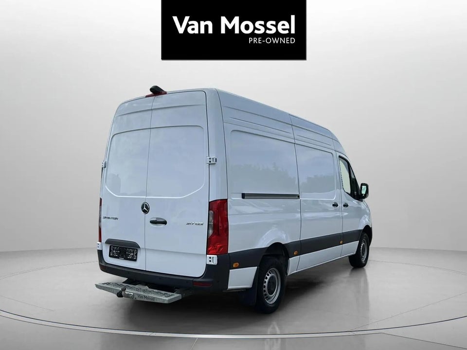 Mercedes Sprinter 317 2,0 CDi A2 Kassevogn PRO aut. RWD