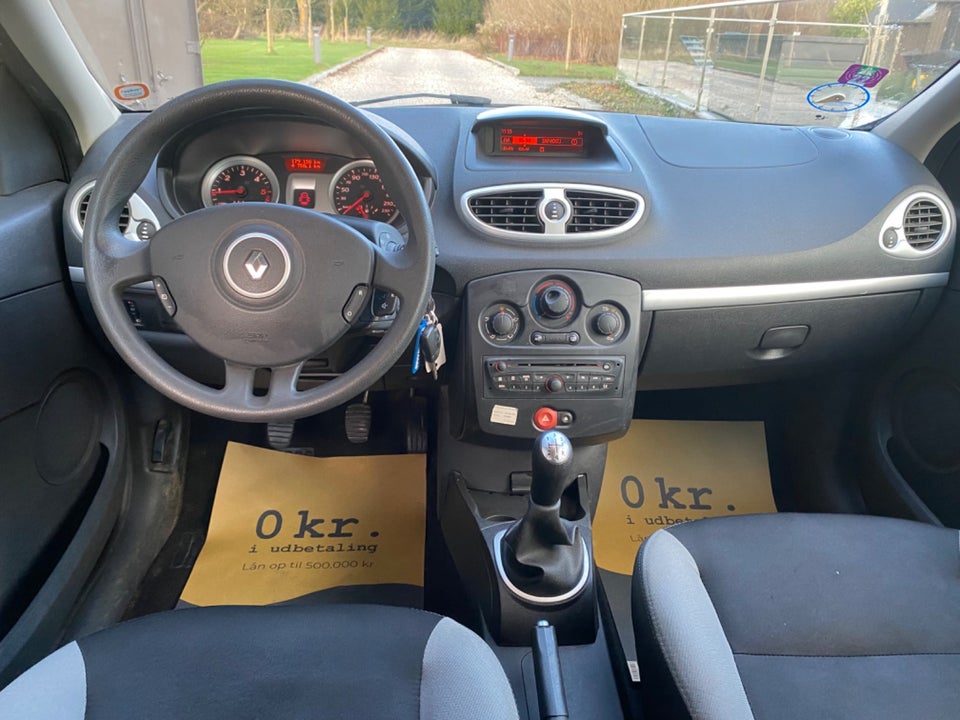 Renault Clio III 1,5 dCi 90 Expression 5d