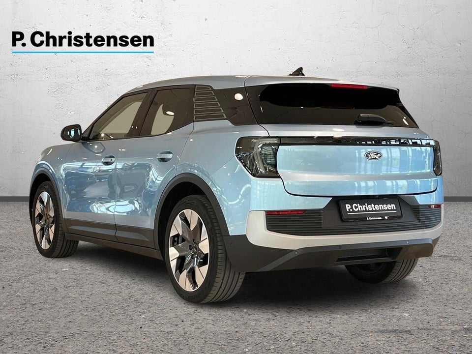 Ford Explorer 82 Premium Extended Range 5d