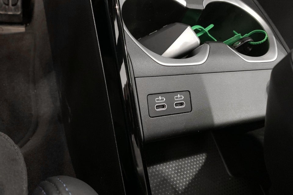 BMW iX1 eDrive20 M-Sport 5d