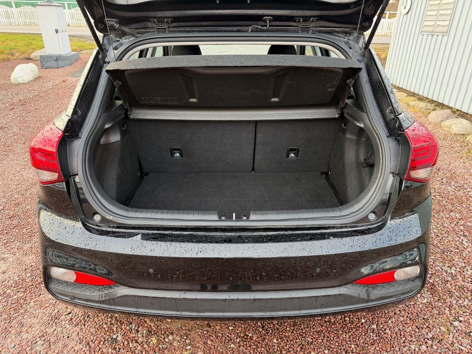 Hyundai i20 1,25 Trend 5d