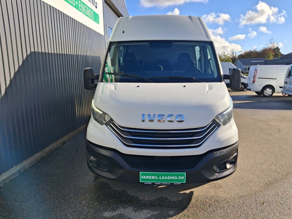 Iveco Daily 3,0 35S18 Mandskabsvogn AG8