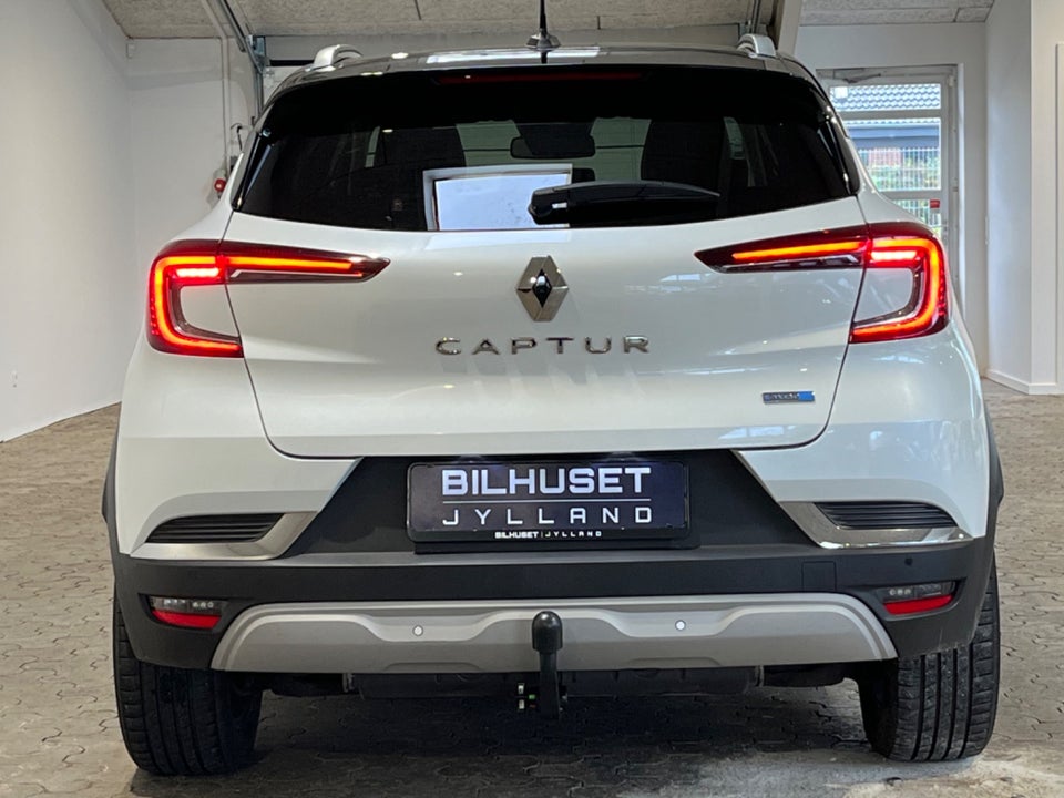 Renault Captur 1,6 E-Tech Intens 5d