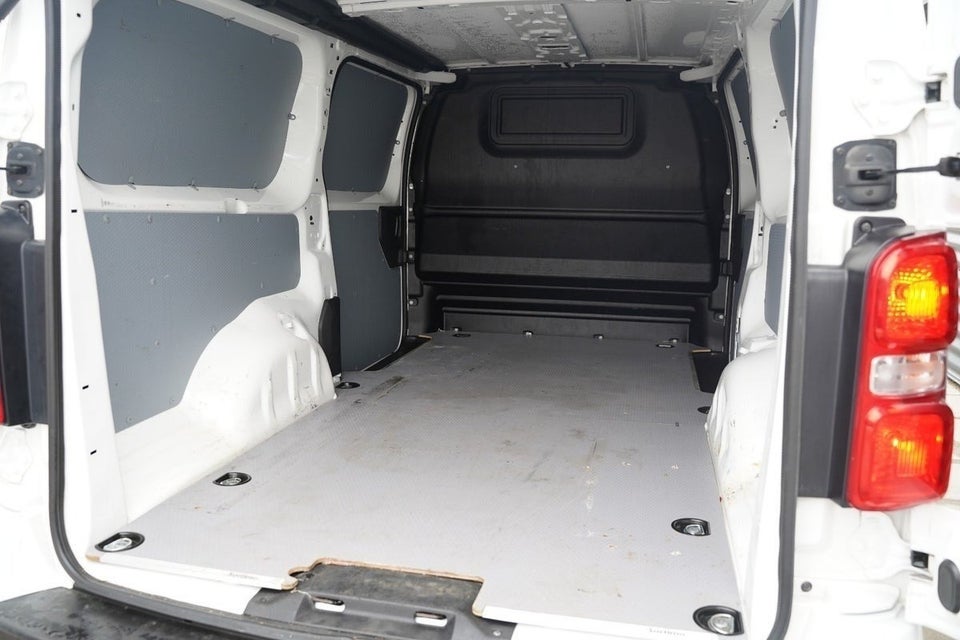 Peugeot Expert 2,0 BlueHDi 122 L3 Premium EAT8 Van